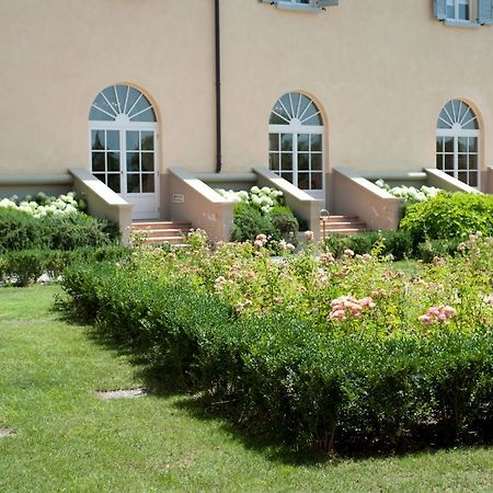 Matilde Di Canossa Golf Spa & Hotel Resort เรจโจเอมิเลีย ภายนอก รูปภาพ