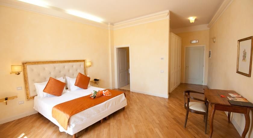 Matilde Di Canossa Golf Spa & Hotel Resort เรจโจเอมิเลีย ภายนอก รูปภาพ